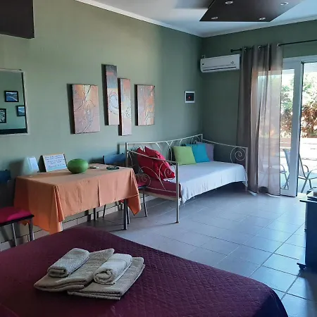 Petani Beachside 公寓 Vóvikes