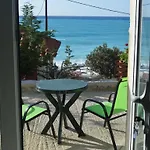Petani Beachside Вовикес