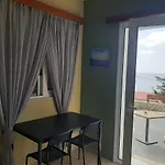 Lägenhet Petani Beachside Vóvikes
